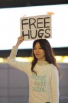 Free hug ư